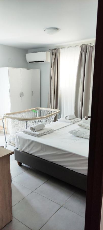 Stema Seaside Apartments 구베스 외부 사진